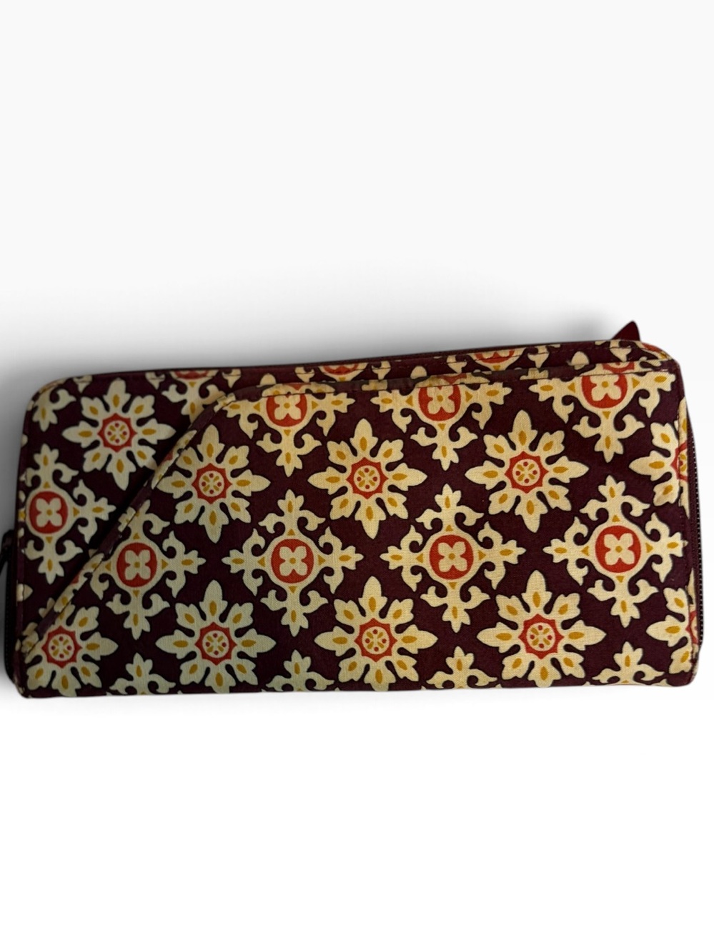 Vera Bradley Zip Around Organizer Wallet Burgundy Floral Medallion Card Holder